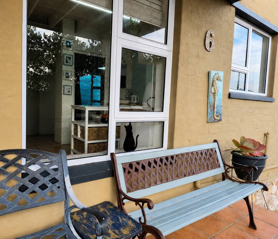 6 Bedroom Property for Sale in Stilbaai Wes Western Cape